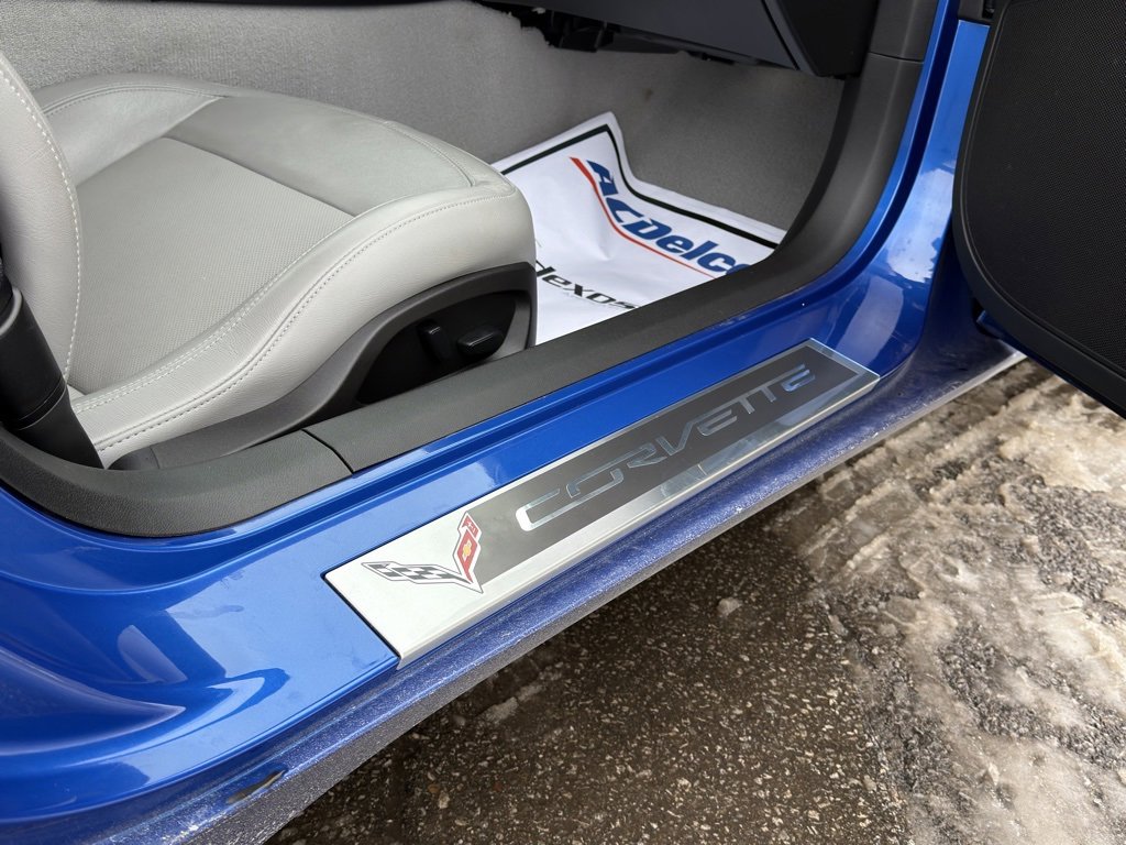 Used 2019 Chevrolet Corvette Stingray Convertible w/ Battery Protection Package image 29