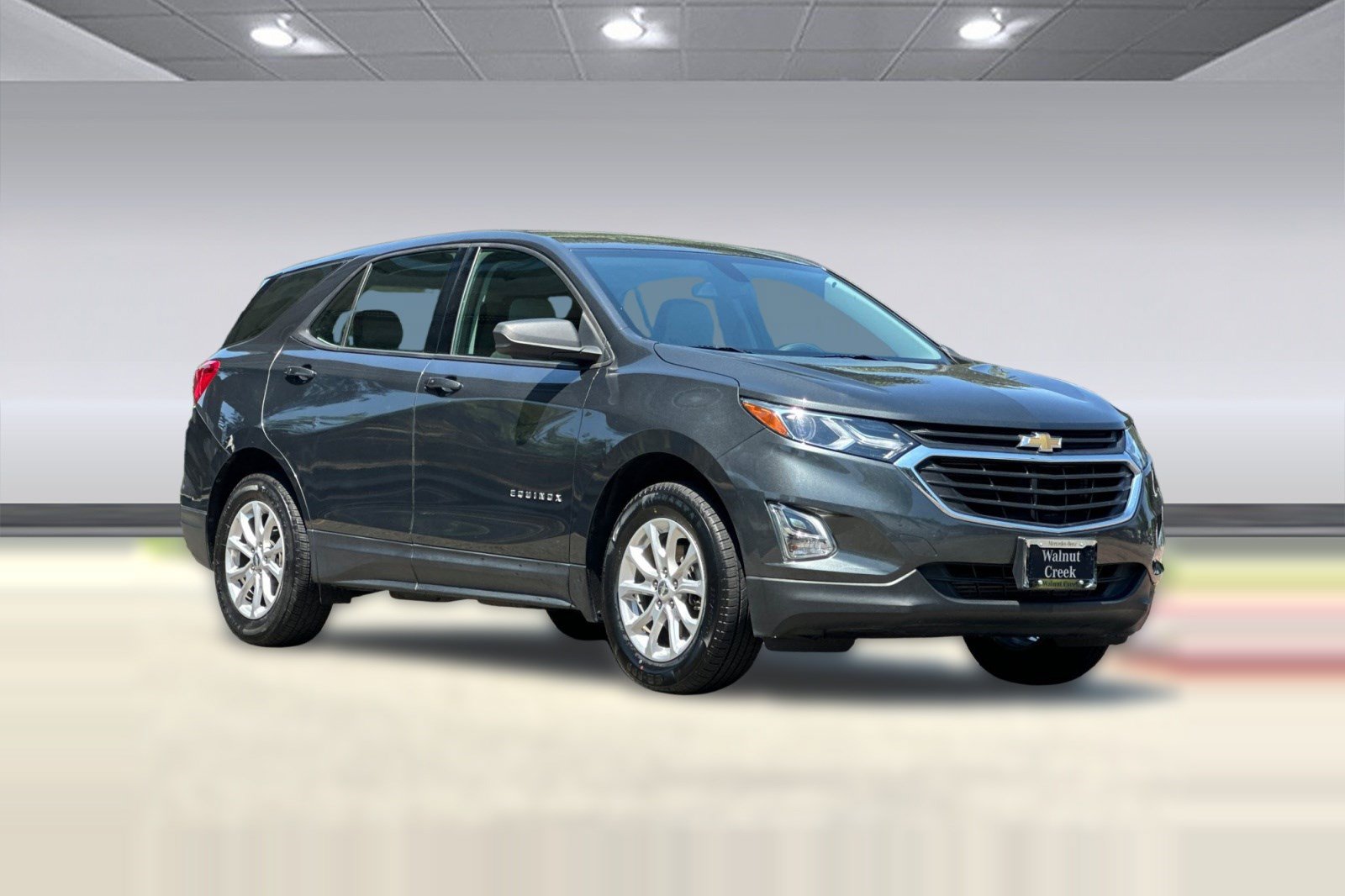 Used 2018 Chevrolet Equinox LS FWD image 6