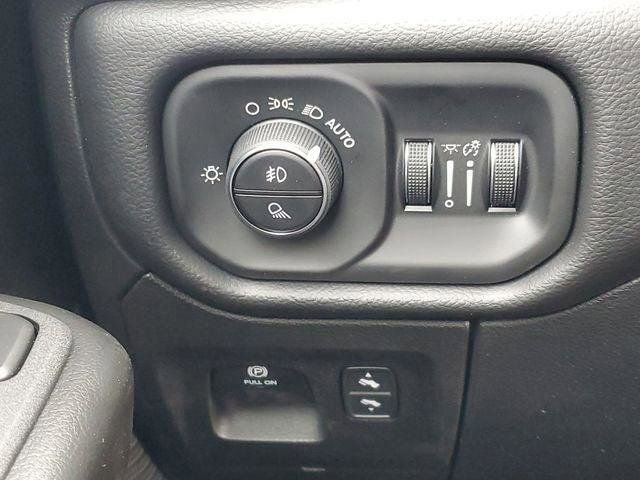 New 2026 RAM 1500 Big Horn AWD/4WD image 31
