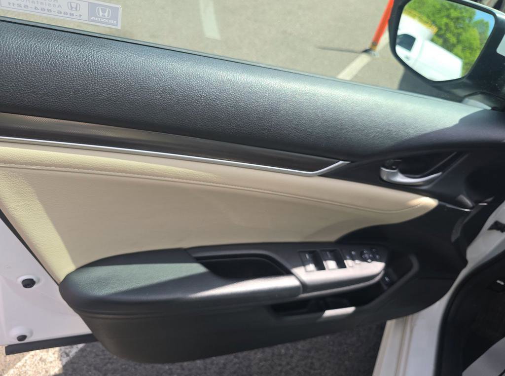Used 2020 Honda Civic EX-L image 18