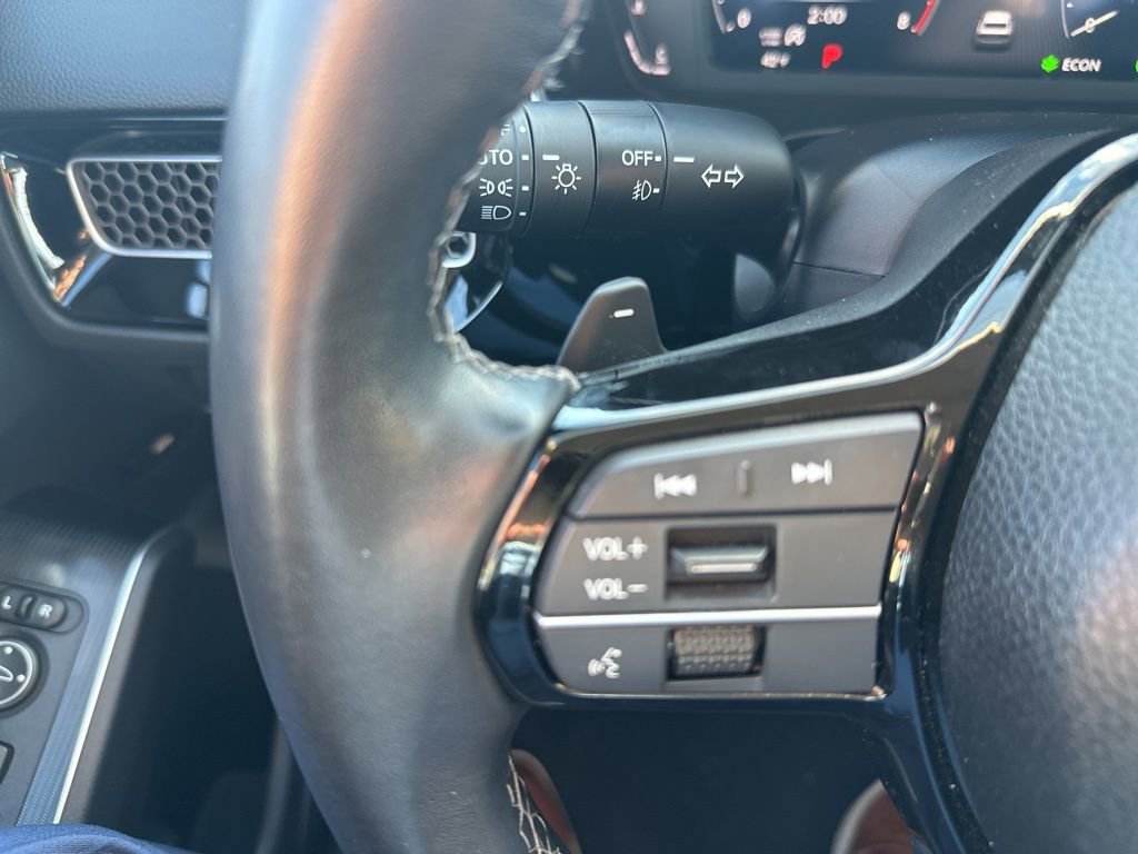 Used 2024 Honda Civic Touring image 28