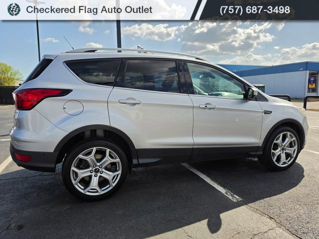 Used 2019 Ford Escape Titanium image 8