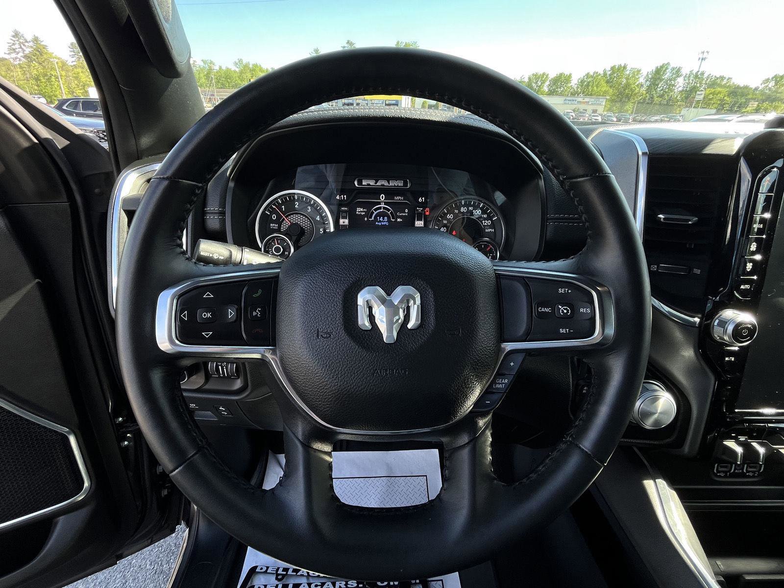 Used 2024 RAM 1500 Laramie AWD/4WD image 18