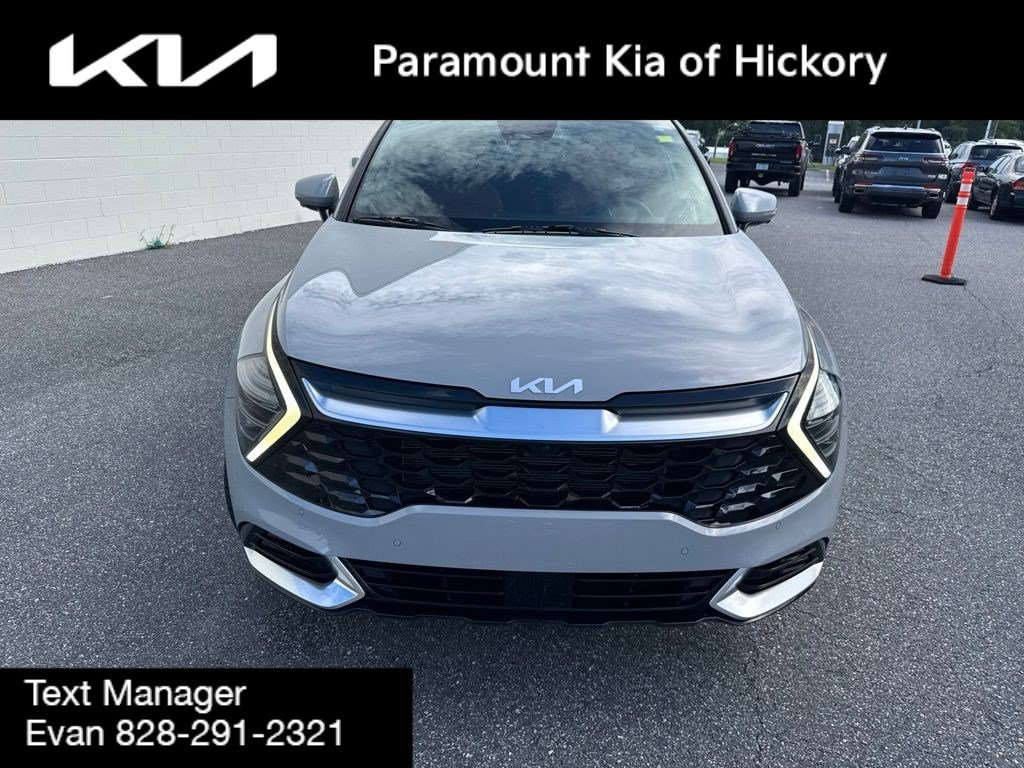 Used 2024 Kia Sportage SX AWD/4WD image 2