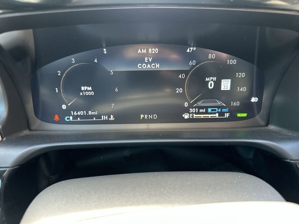 Used 2022 Lincoln Aviator Grand Touring w/ Equipment Group 301A AWD/4WD image 10