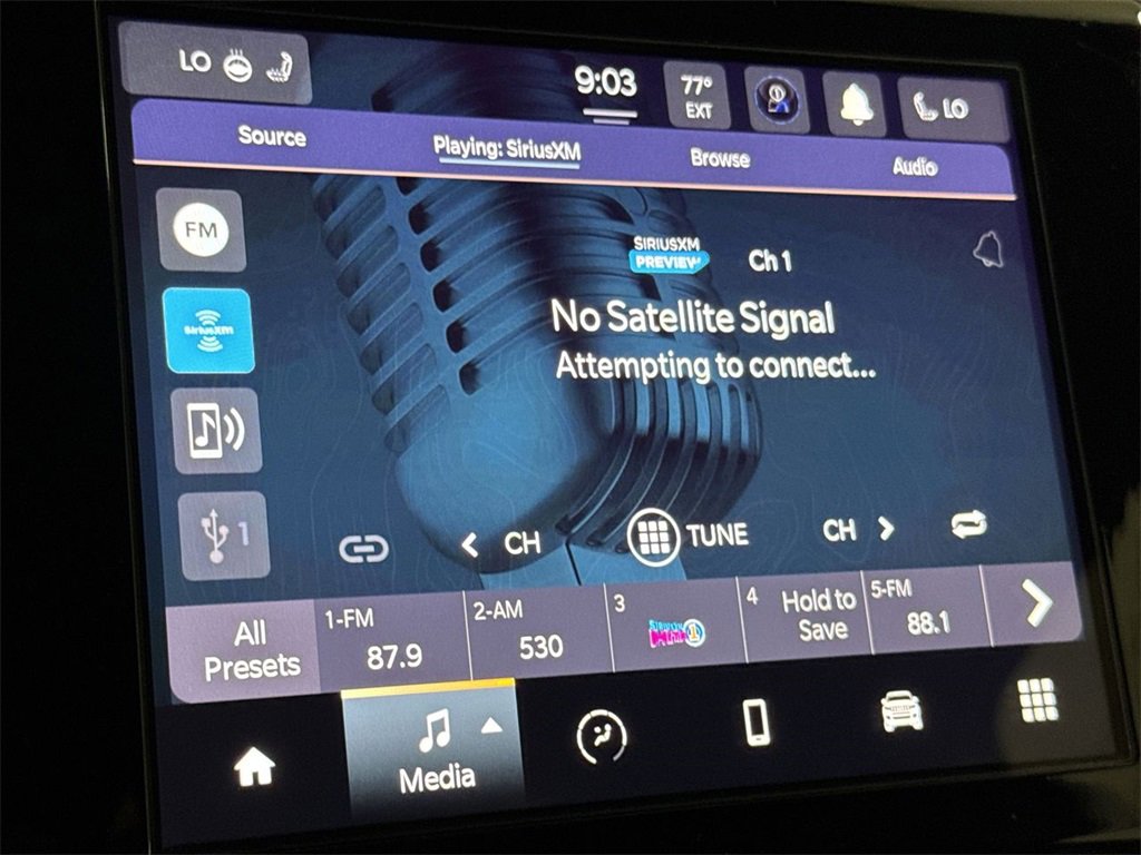 New 2025 Jeep Grand Cherokee L Laredo w/ Luxury Tech Group I image 13