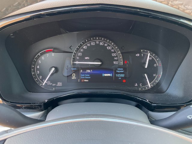 Used 2018 Cadillac XT5 Luxury w/ Driver Awareness Package image 11