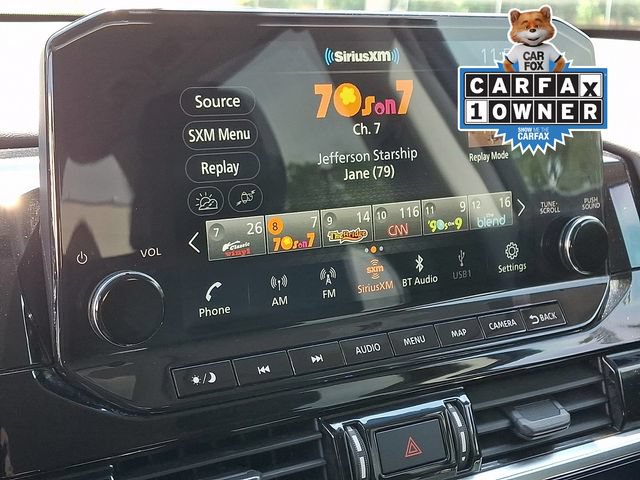 Used 2023 Nissan Pathfinder SL AWD/4WD image 18