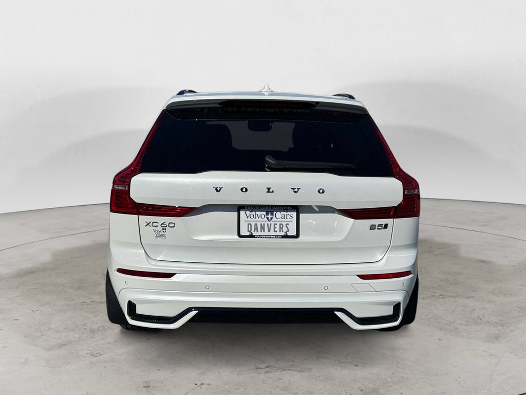 Certified 2024 Volvo XC60 B5 Plus w/ Climate Package AWD/4WD image 5