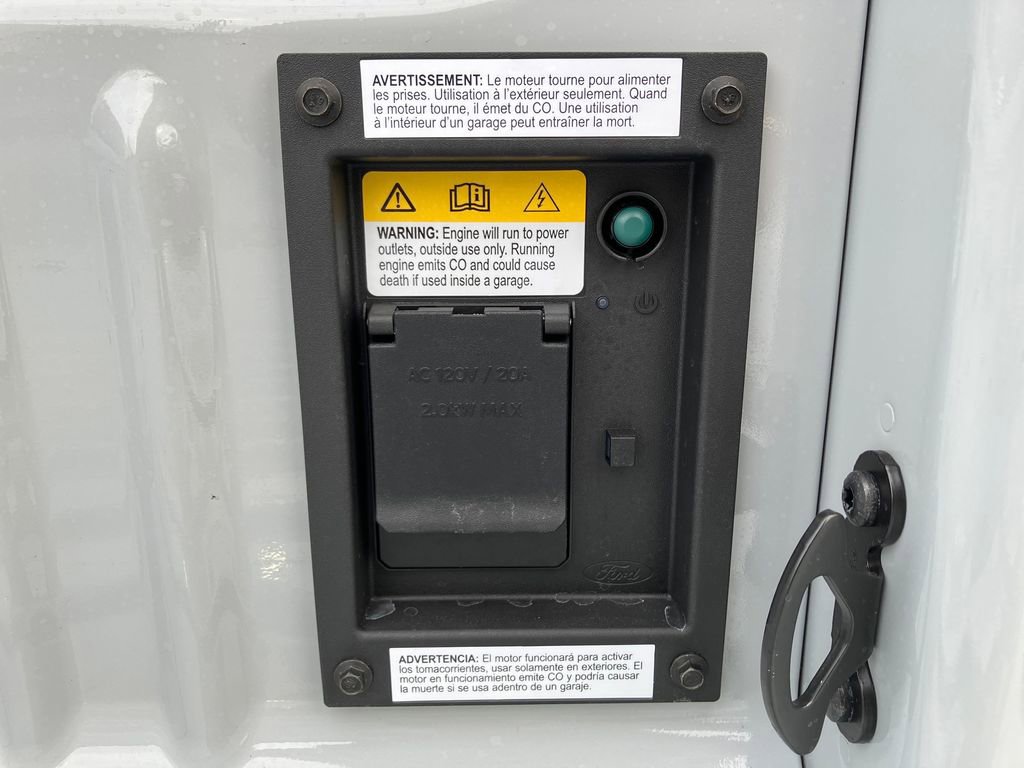 New 2026 Ford F250 Platinum w/ Platinum Plus Package image 30