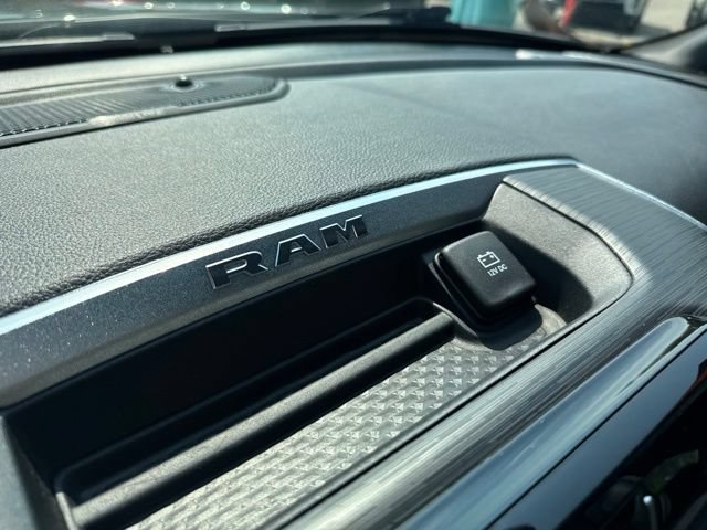 Used 2023 RAM 1500 Laramie AWD/4WD image 44