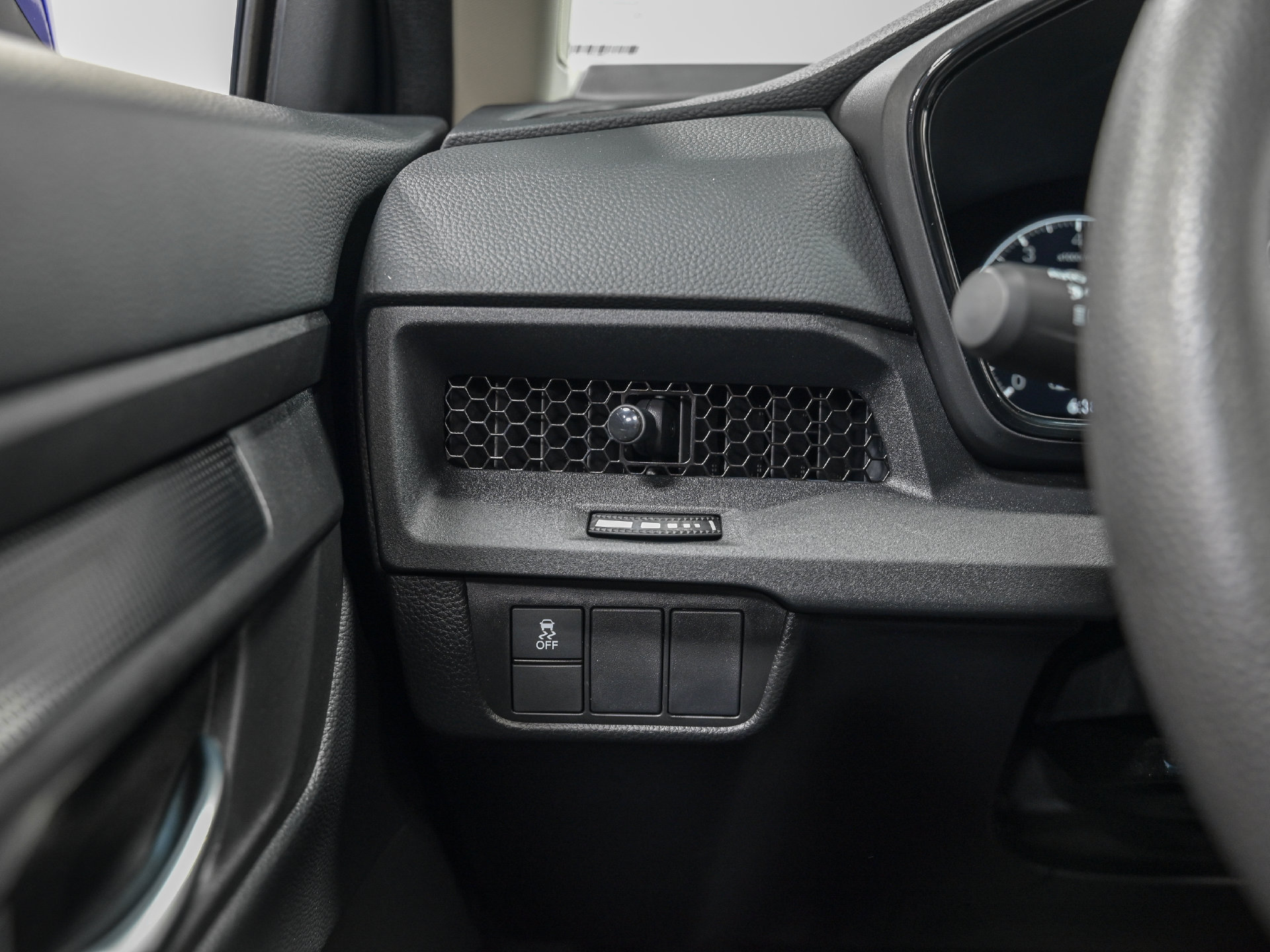 Used 2025 Honda CR-V EX image 18