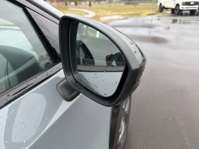 Used 2024 Nissan Ariya AWD image 5