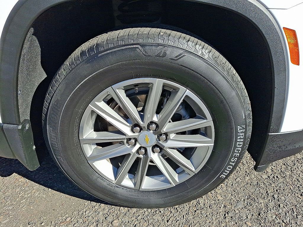 Certified 2023 Chevrolet Traverse LT image 8