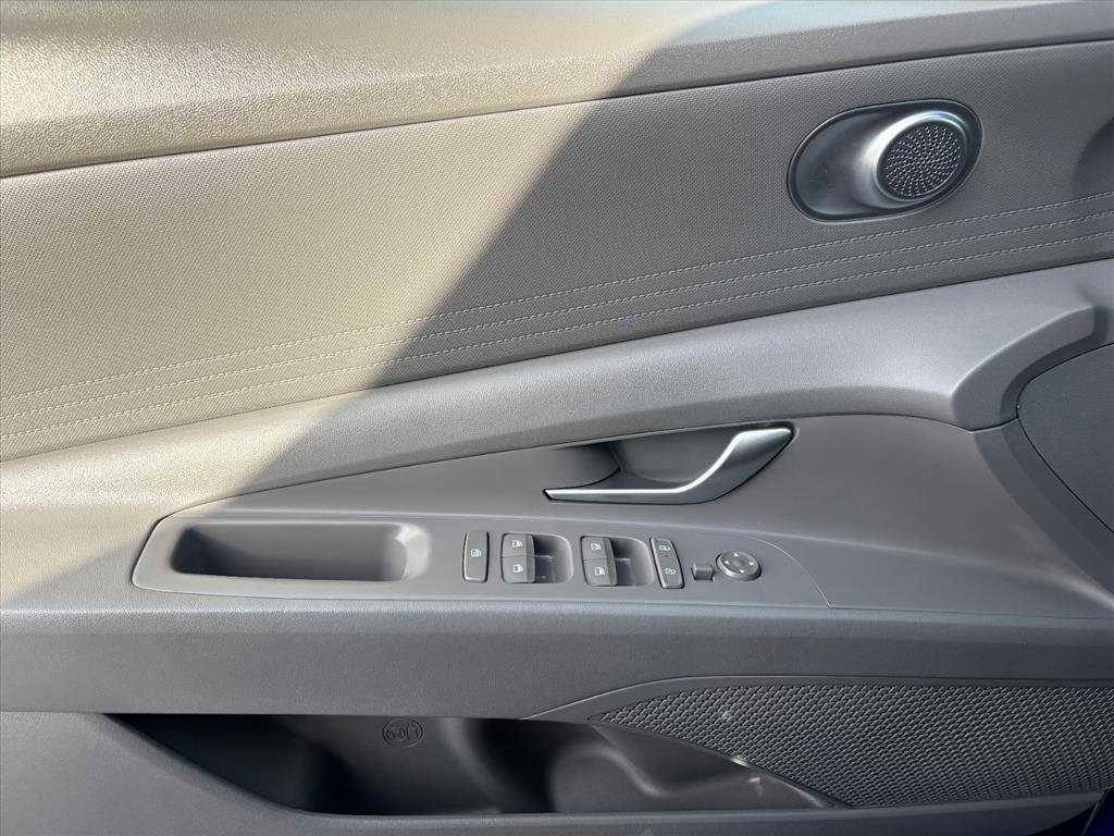 Certified 2024 Hyundai Elantra SEL image 20