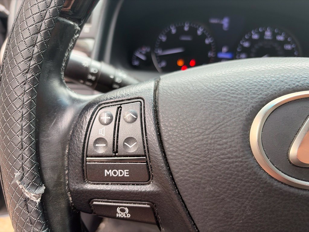 Used 2014 Lexus LS 460 AWD w/ Comfort Package image 20