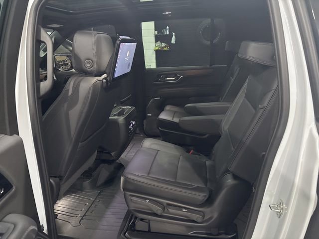 Used 2026 GMC Yukon XL Denali w/ Denali Reserve Package image 28