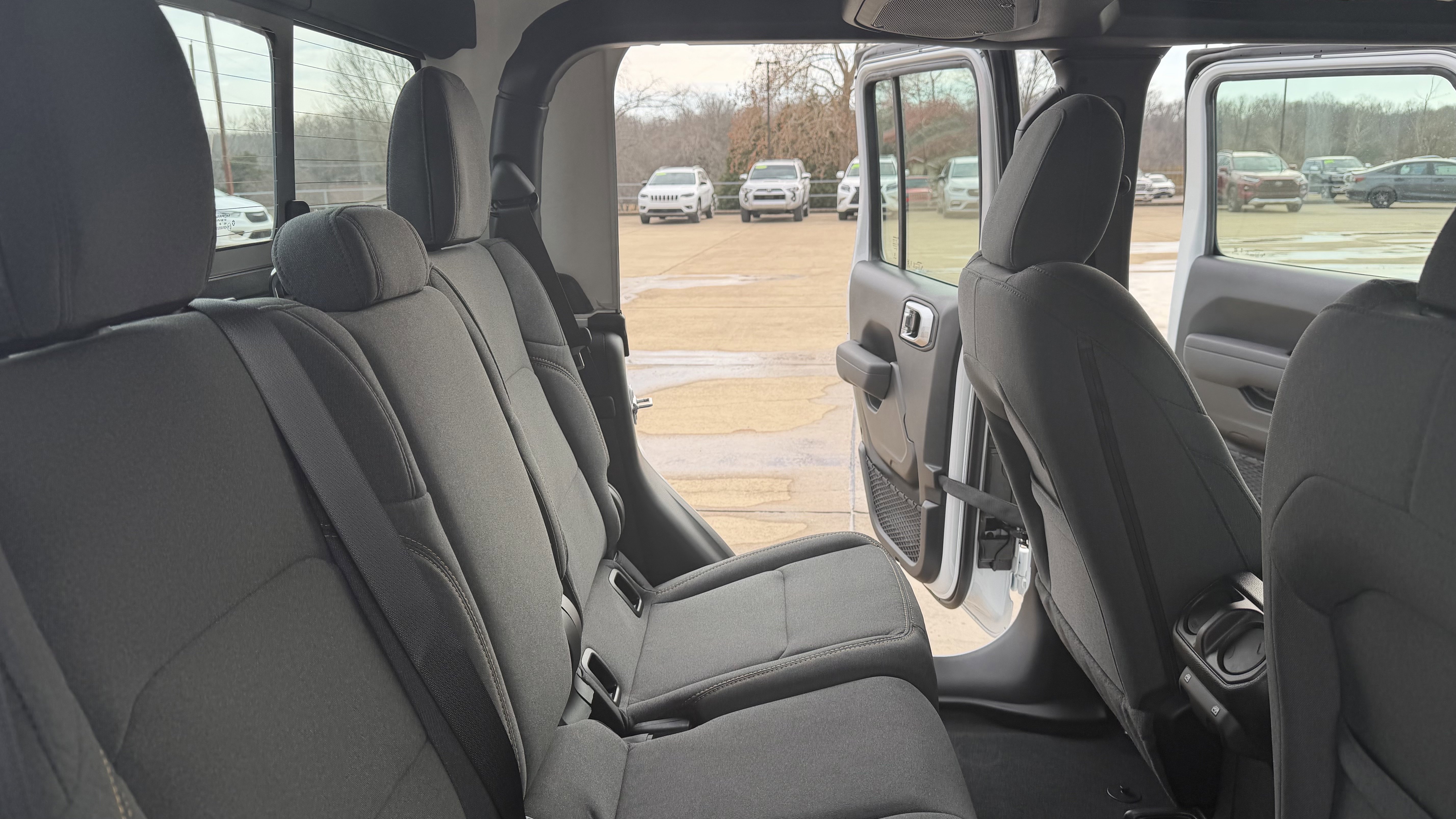 New 2026 Jeep Gladiator Sport image 36