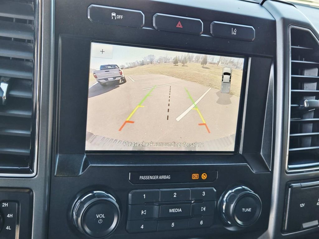 Used 2020 Ford F350 XLT image 28