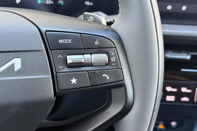 New 2026 Kia EV6 Wind RWD image 28