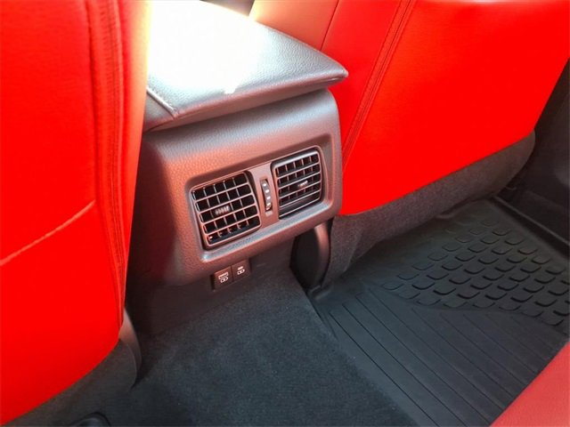 Used 2025 Toyota Camry XSE image 8