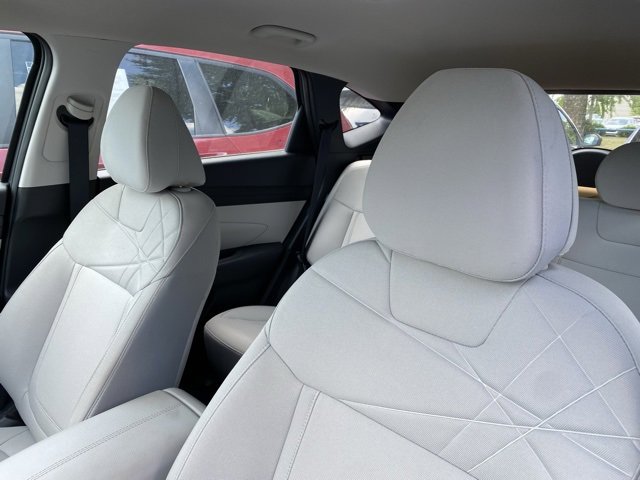 New 2025 Hyundai Tucson SEL image 23