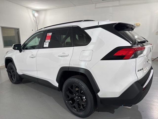 New 2025 Toyota RAV4 XLE image 6