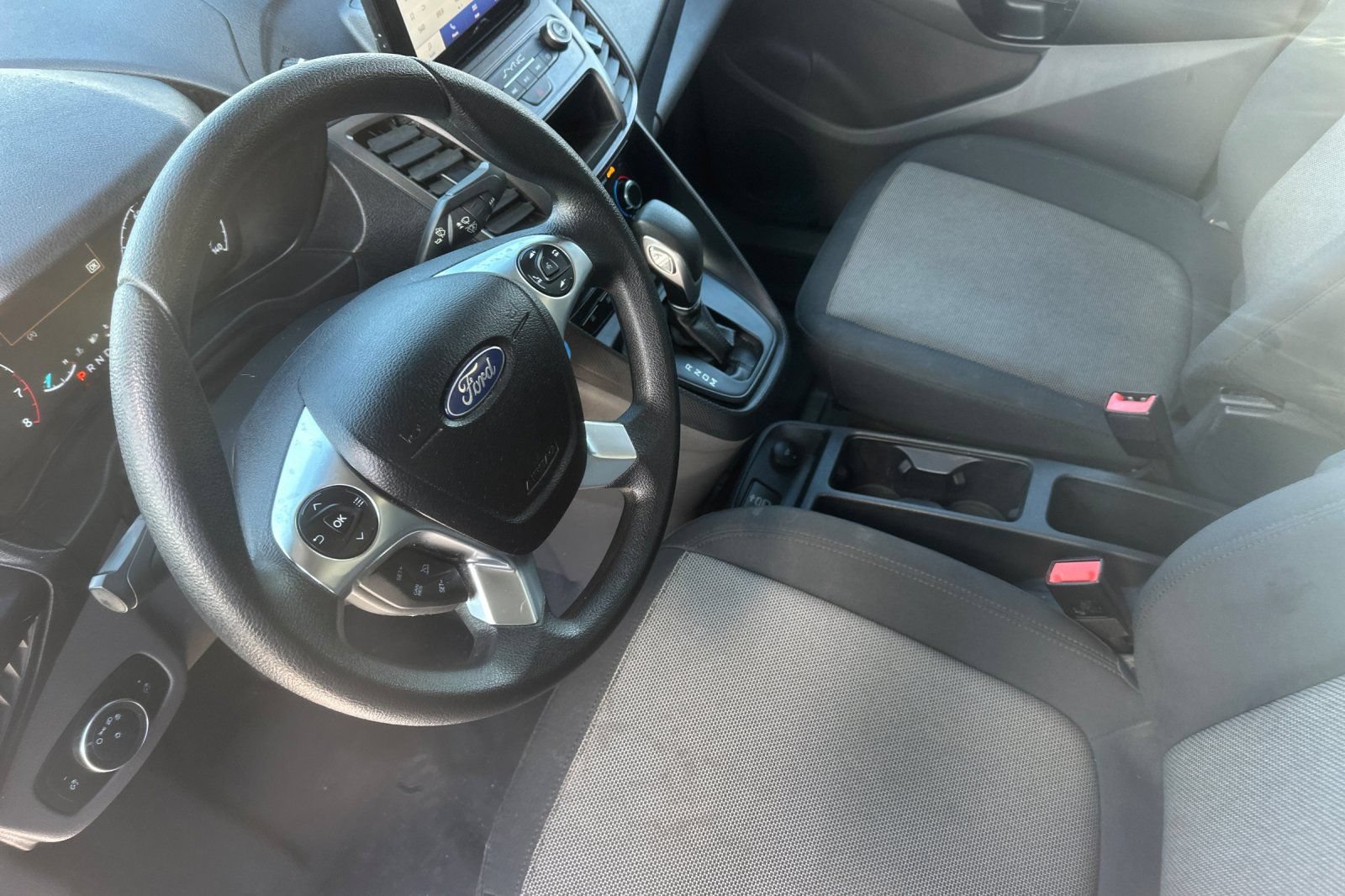 Used 2023 Ford Transit Connect XL FWD image 10