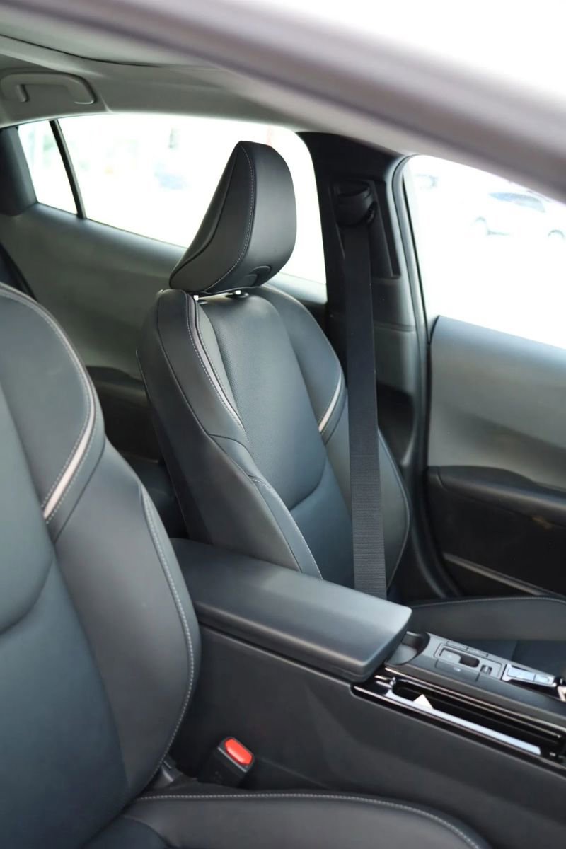 Used 2024 Toyota Prius Limited image 51