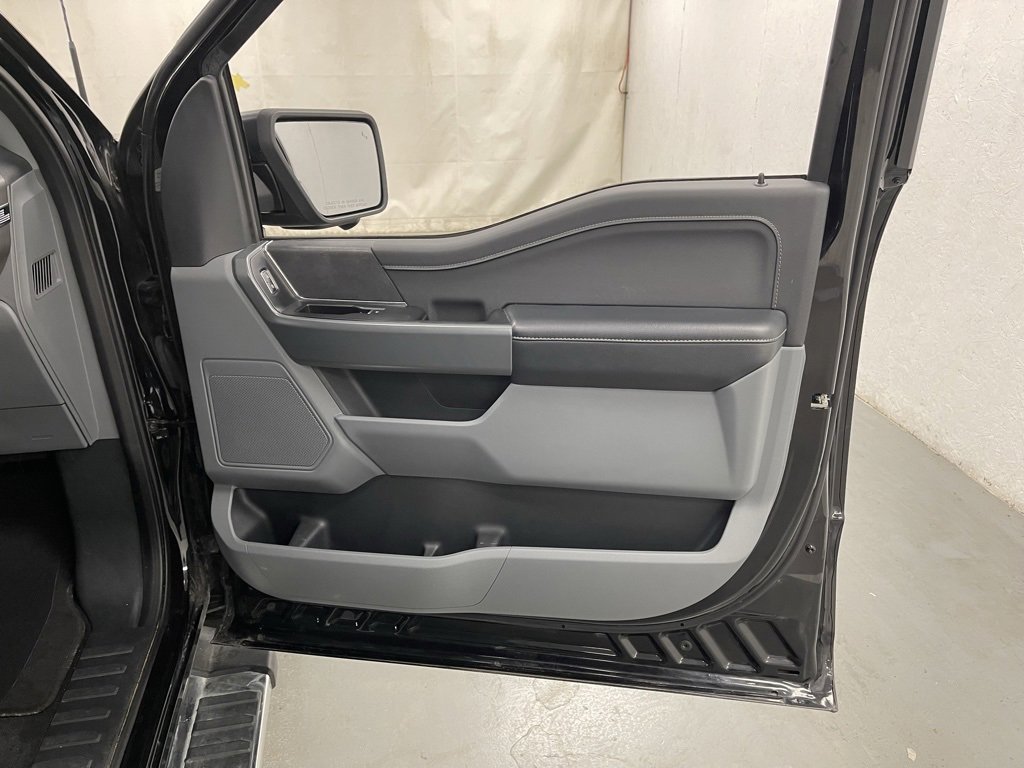 Used 2024 Ford F150 XLT w/ Mobile Office Package image 8