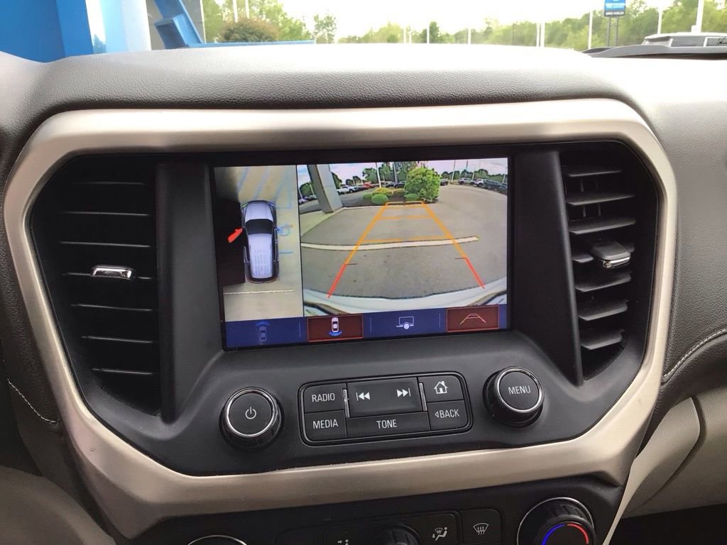 Used 2019 GMC Acadia Denali w/ Technology Package AWD/4WD image 21