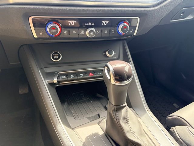 Used 2025 Audi Q3 2.0T Premium w/ Convenience Package AWD/4WD image 10