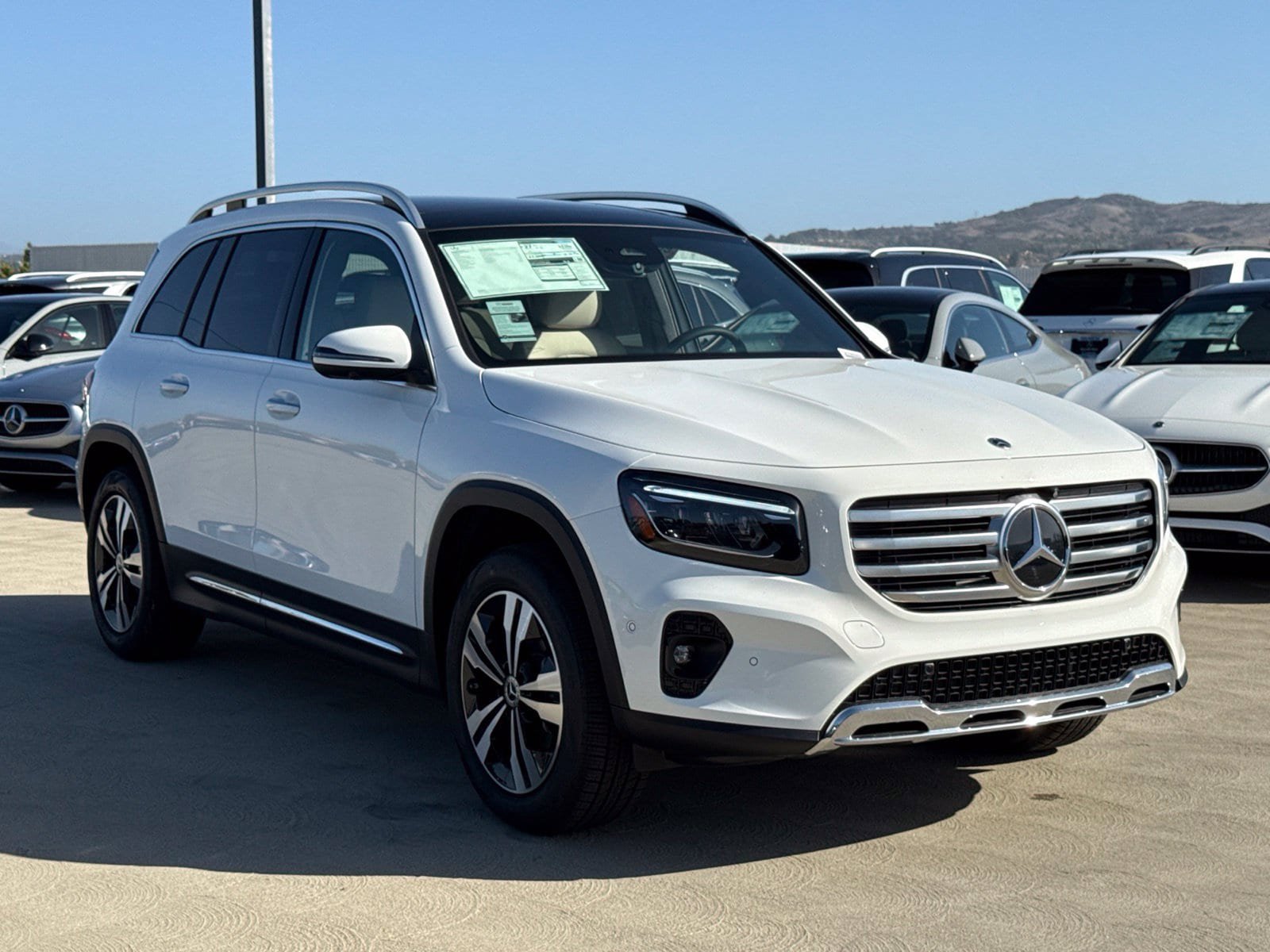 New 2026 Mercedes-Benz GLB 250 4MATIC image 7