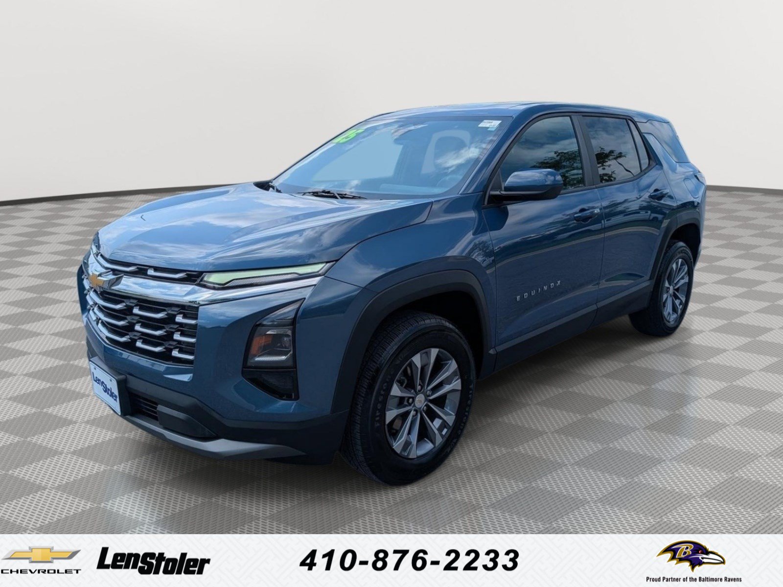 Used 2025 Chevrolet Equinox LT FWD image 1