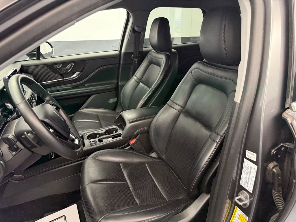 Used 2022 Lincoln Corsair AWD w/ Equipment Group 101A image 41