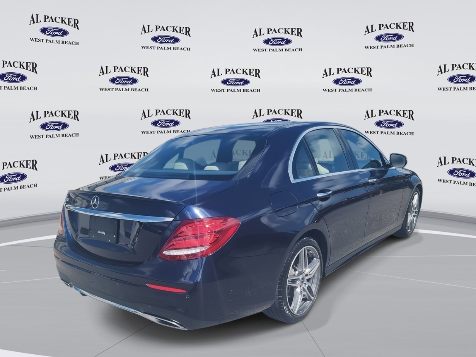 Used 2019 Mercedes-Benz E 300 image 5