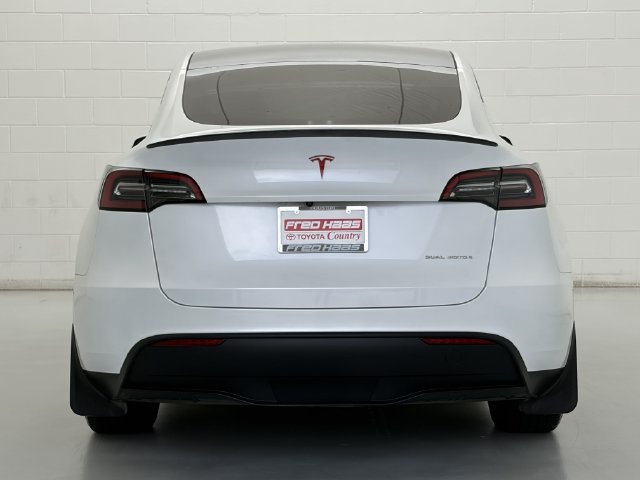 Used 2023 Tesla Model Y Long Range AWD/4WD image 6