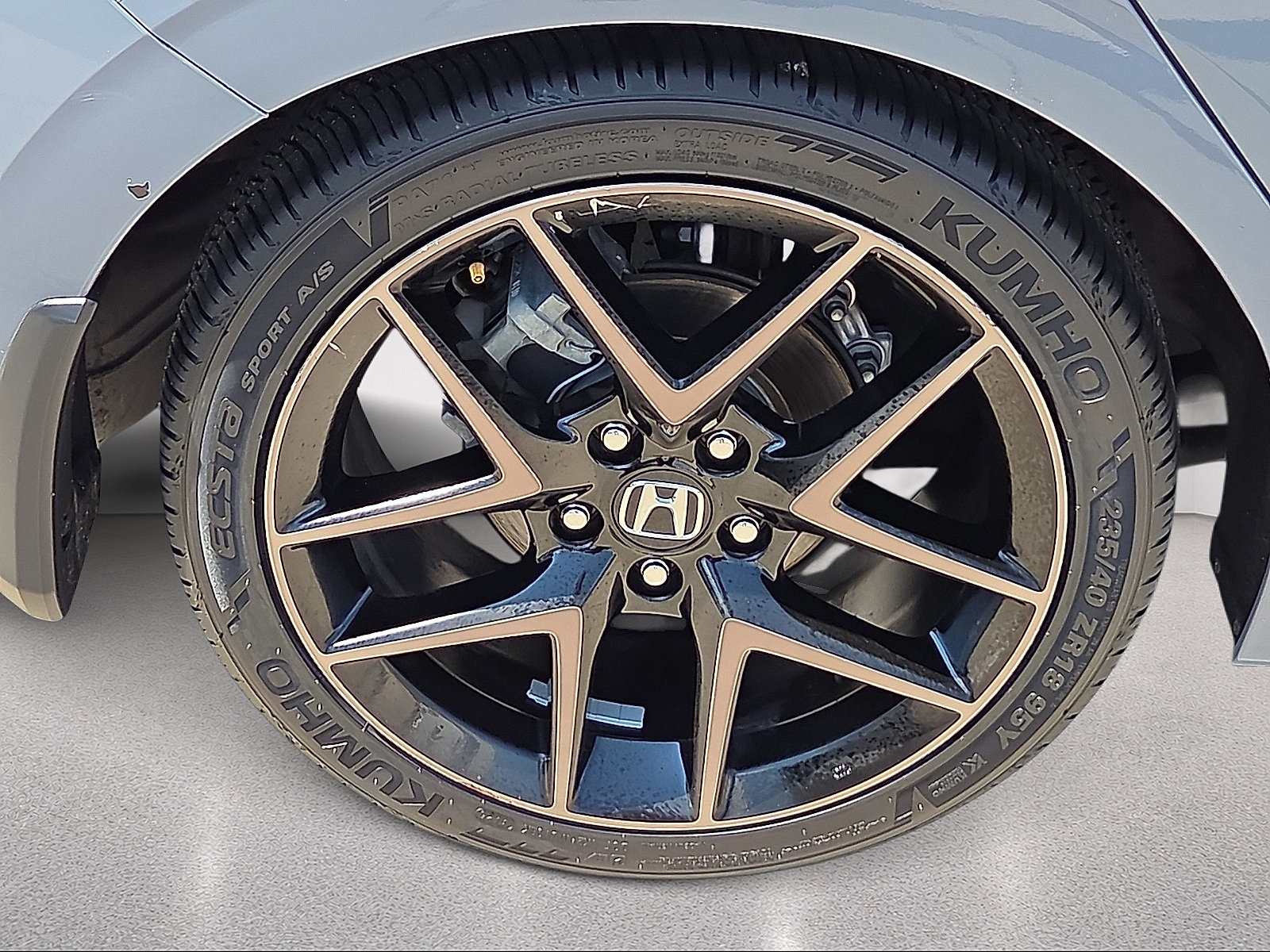 Used 2024 Honda Civic Sport Touring image 7
