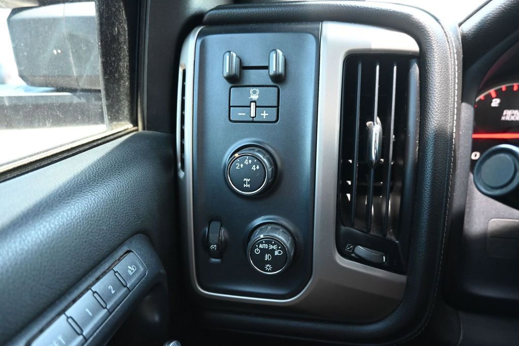 Used 2015 GMC Sierra 3500 Denali w/ Duramax Plus Package AWD/4WD image 34