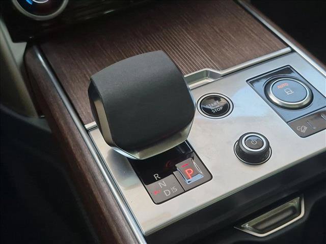 Used 2023 Land Rover Range Rover Autobiography AWD/4WD image 12