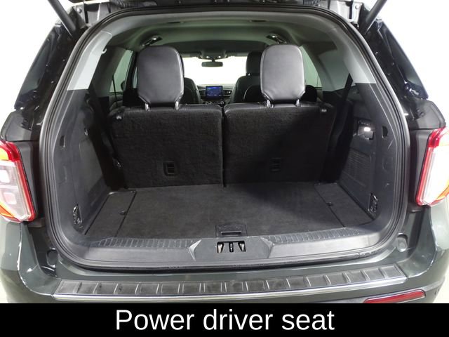 Used 2022 Ford Explorer Limited w/ Equipment Group 301A image 14