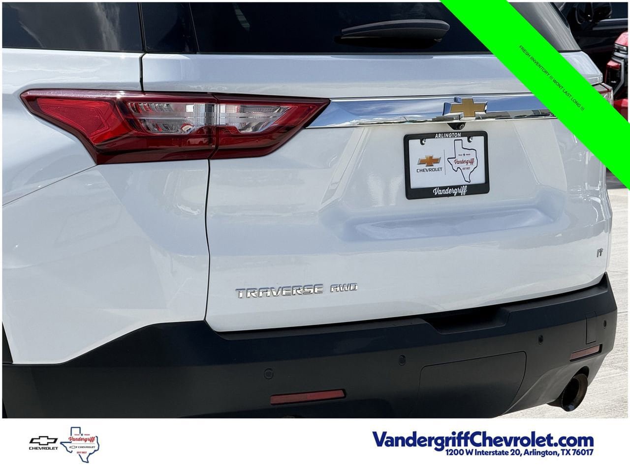 Used 2020 Chevrolet Traverse LT w/ Driver Confidence II Package AWD/4WD image 6