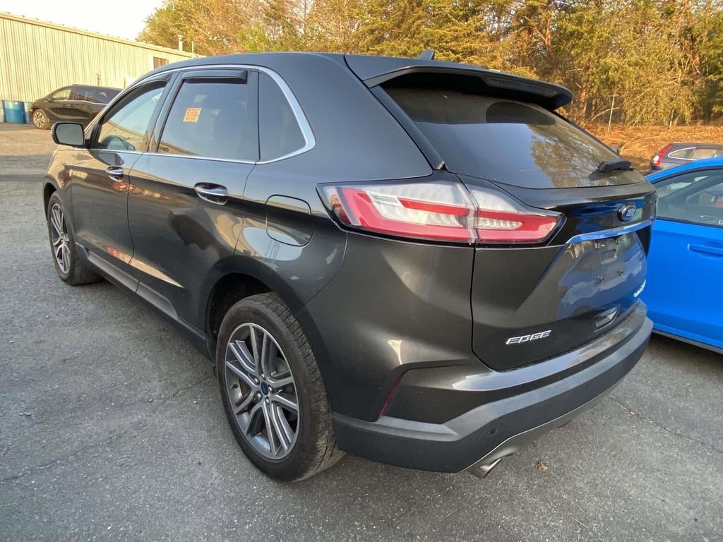 Used 2019 Ford Edge Titanium image 6