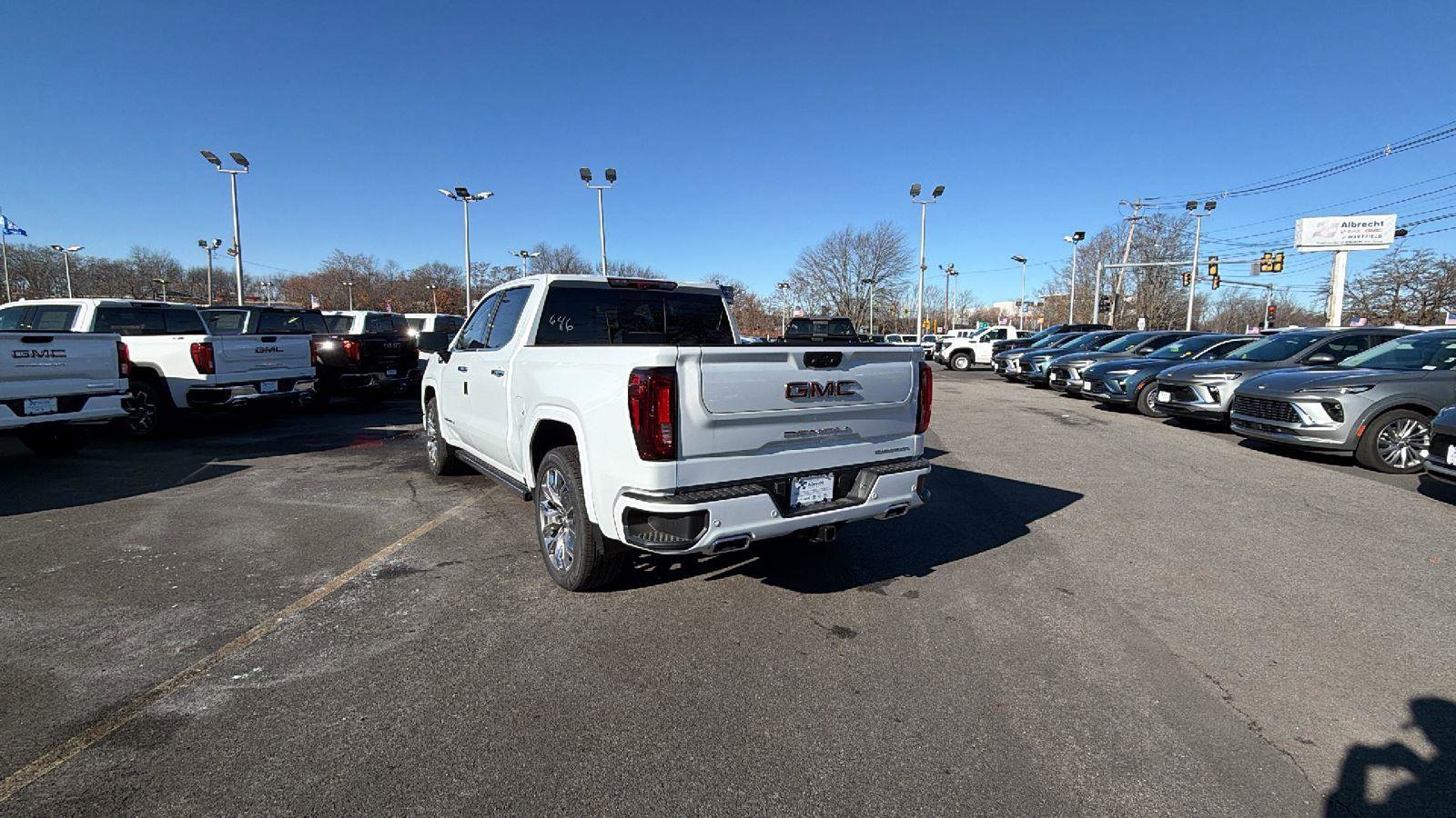 New 2026 GMC Sierra 1500 Denali w/ Denali Reserve Package image 5