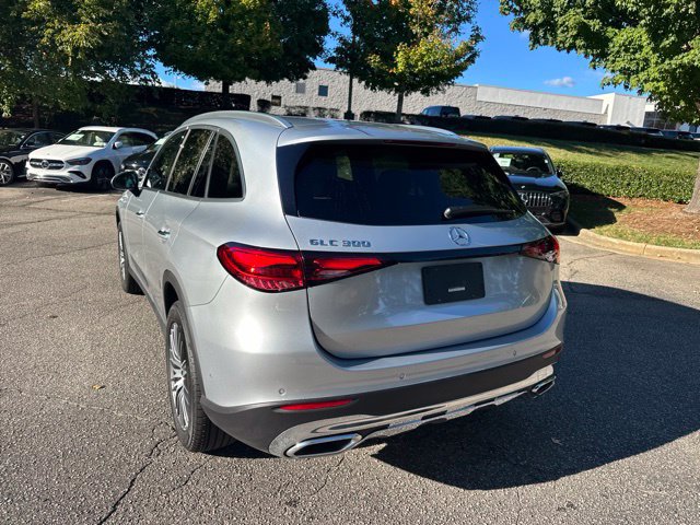 Used 2026 Mercedes-Benz GLC 300 image 7