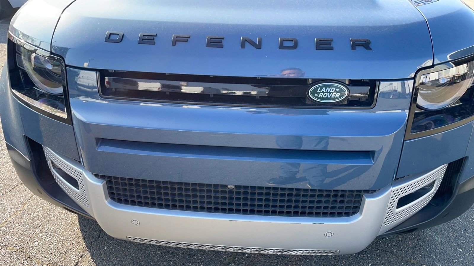 Used 2021 Land Rover Defender 110 SE AWD/4WD image 34