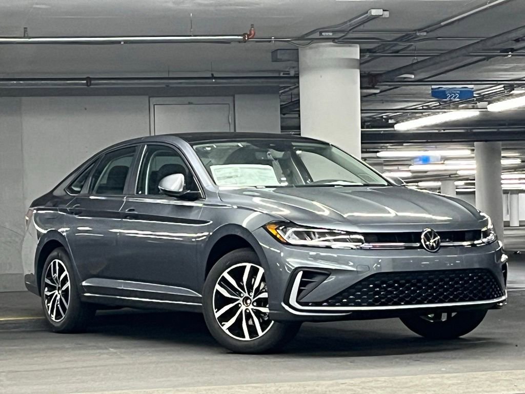 New 2026 Volkswagen Jetta SE FWD image 2