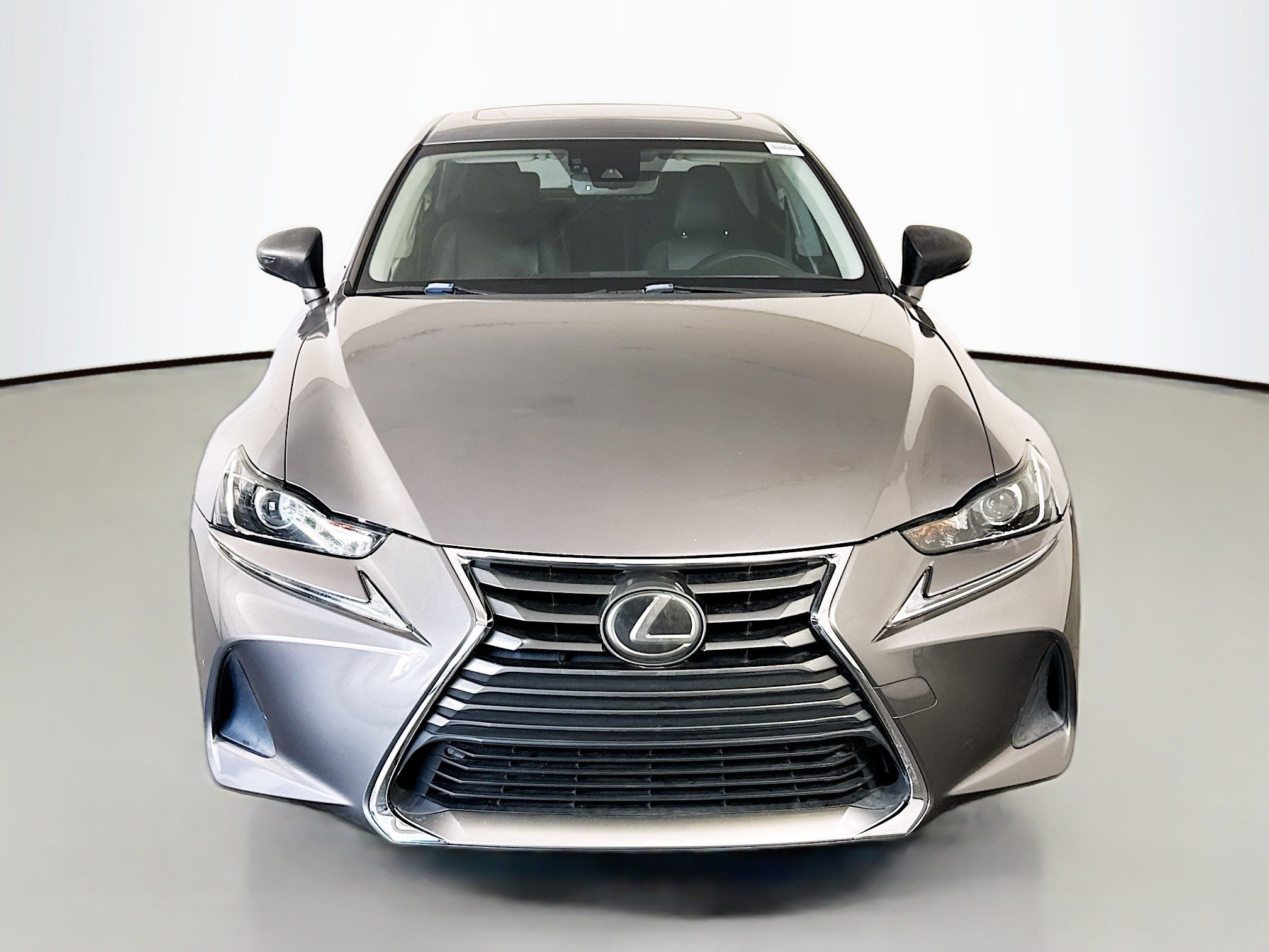 Used 2018 Lexus IS 300 w/ Comfort Package RWD image 2
