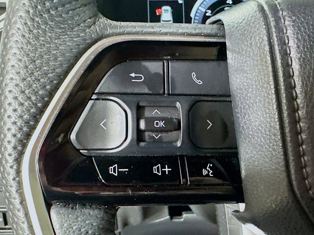 Used 2023 Toyota Sequoia Platinum AWD/4WD image 24