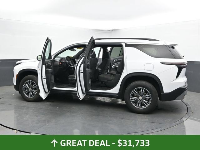 Used 2024 Chevrolet Traverse LT FWD image 56